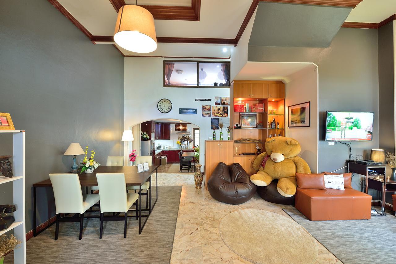 Lost And Found Bed And Breakfast Bangkok Exterior foto